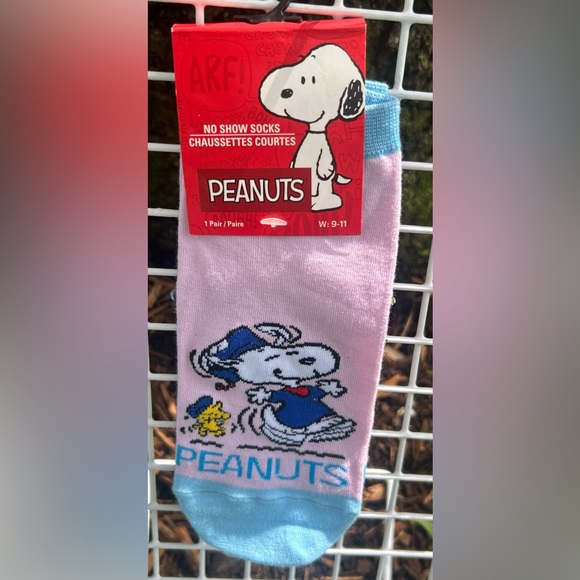 Peanuts Accessories - 5/$25 Peanuts Novelty Socks